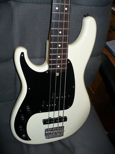 Ibanez%20Rstar%20body.jpg