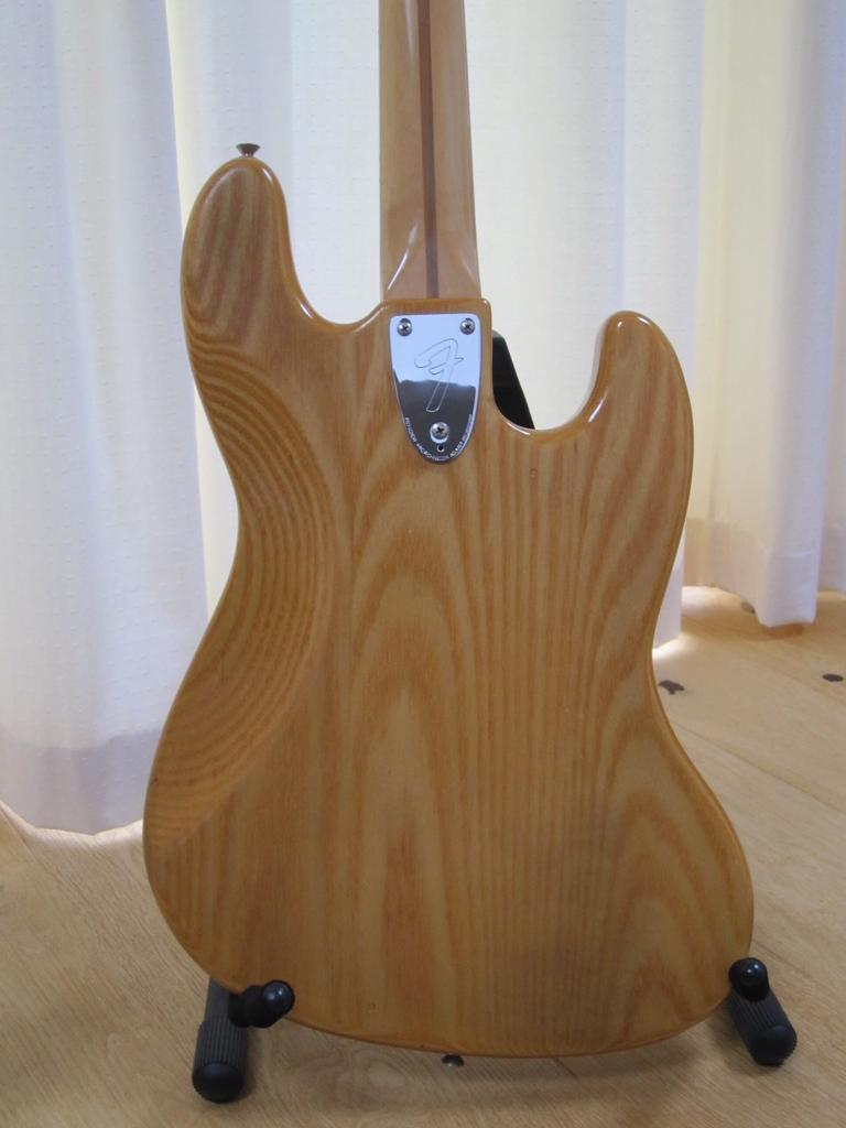 1979 J Bass Natural_2.JPG