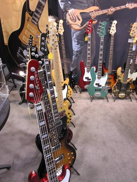 Lakland 3.jpg