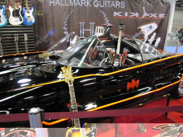 Hallmark Guitars 2.jpg